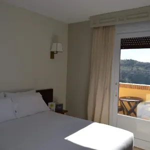 4* فندق ألفونسو السادس